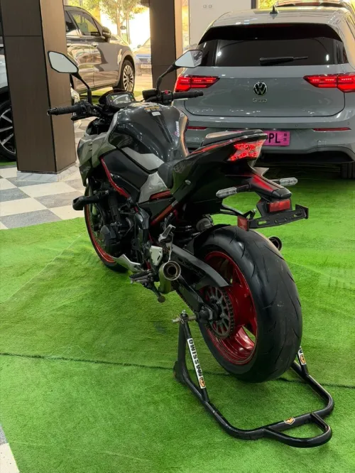 Kawazaki Z900 2023