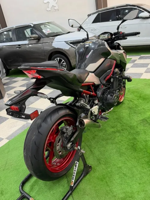 Kawazaki Z900 2023