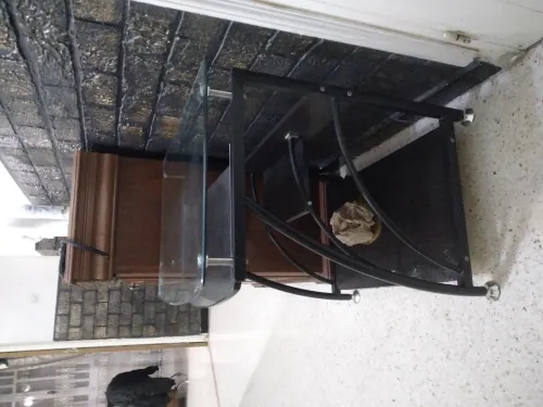 Table pour pc en verre