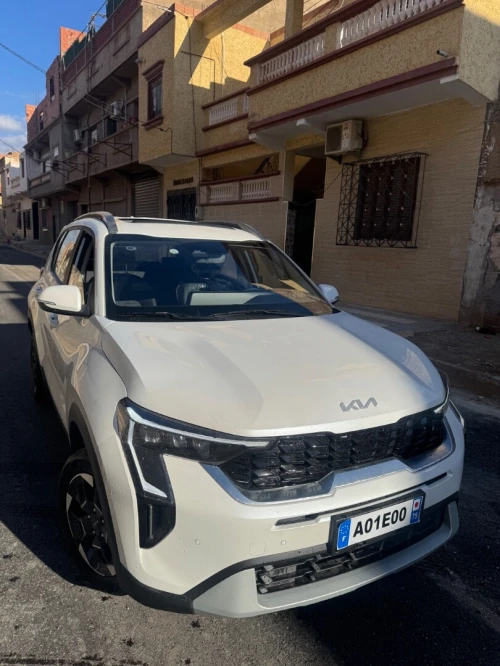 Kia Sonet  2025 Premium La toute option toit blanc
