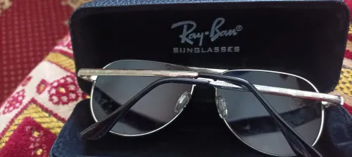 Lunette Rayban et YSL original bon occaz