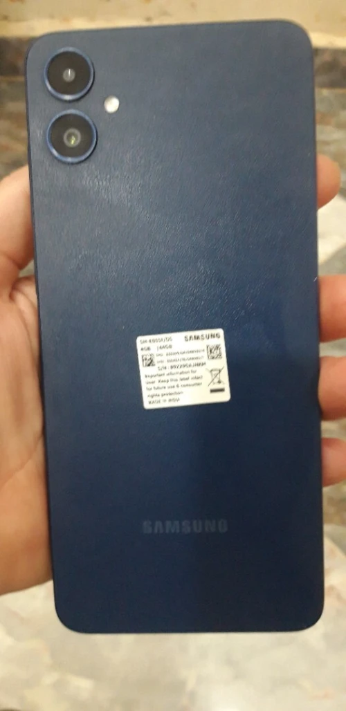 Samsung F05