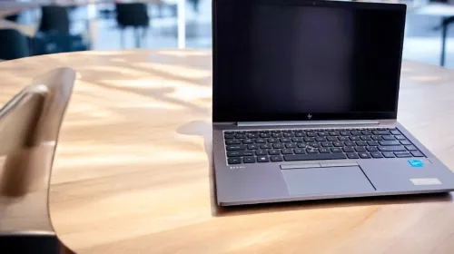 LAPTOP HP ZBOOK FIREFLY 14 G8 i5-1145G7 vPro 8Go 256GB SSD 14"
