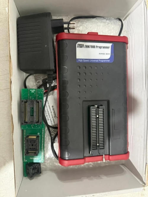 Programmateur TNM7000 Universal