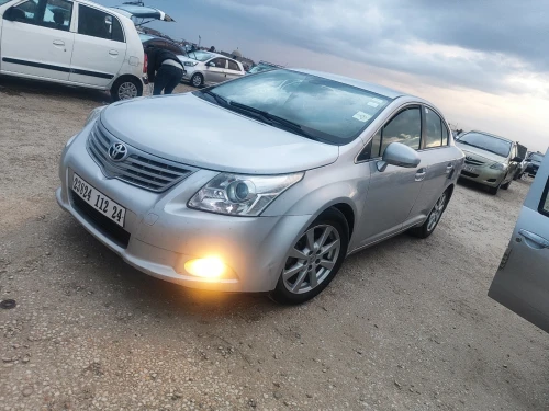 Toyota Avensis 2012 Premium