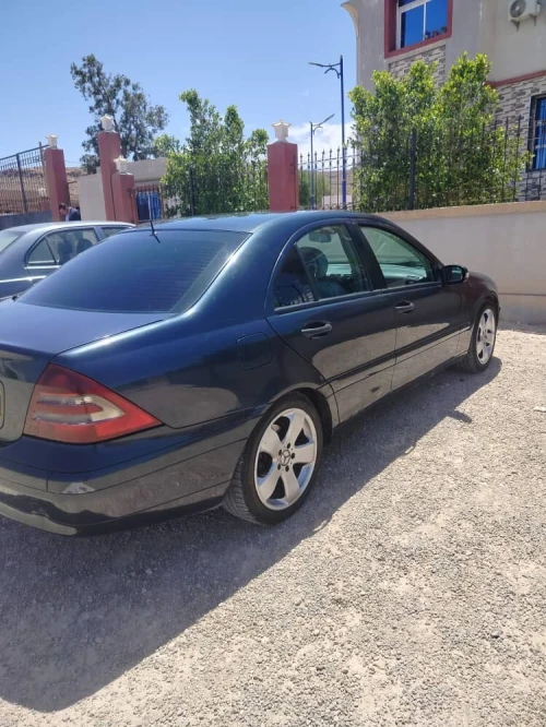 Mercedes C220 2001 