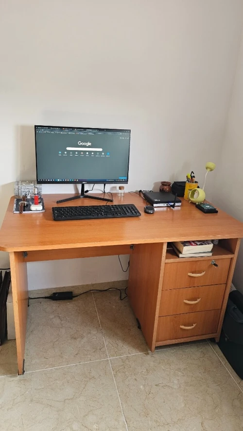 Bureau tiroirs