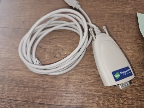Convertisseurs USB-Série RS-232 serial DB-9,