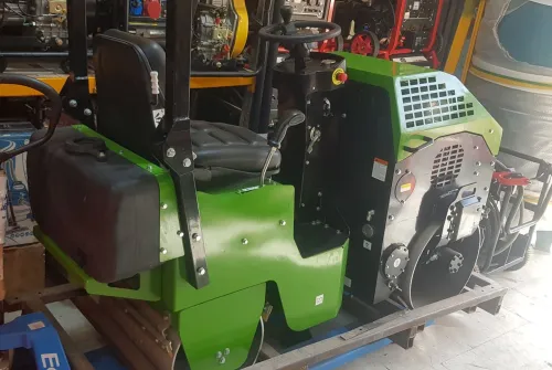 Groupe electrogene a souder Compresseur a vis gerbeur transpalette monte charge Coudeuse cisaille