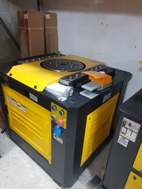 Groupe électrogène 15kva automatique compacteur damesauteuse scie a sol compresseur transpalette