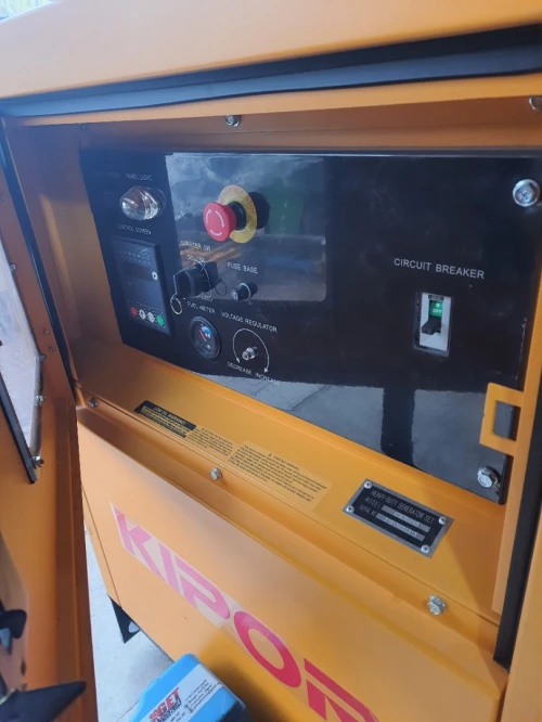 Groupe electrogene a souder Compresseur a vis gerbeur transpalette monte charge Coudeuse cisaille
