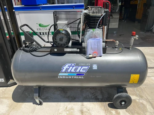Groupe électrogène 15kva automatique compacteur damesauteuse scie a sol compresseur transpalette
