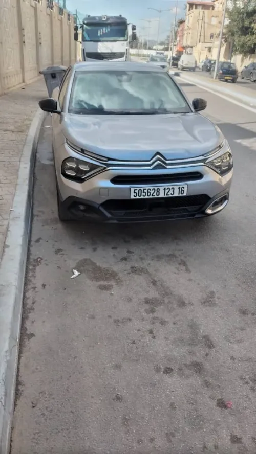 Citroen C4 Max 2023 