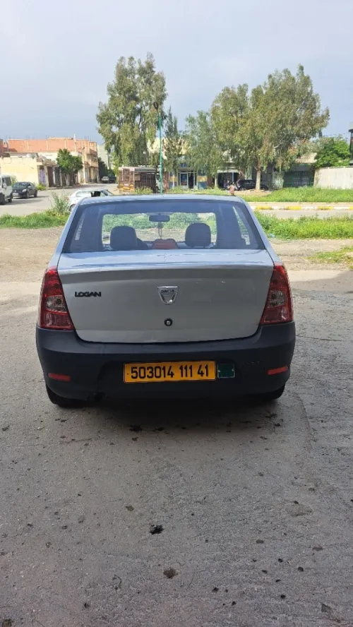 Dacia Logan 2011 Base
