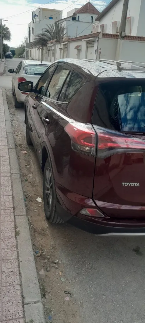 Toyota RAV4 2019 toyota hybride