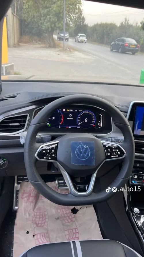 Volkswagen T-Roc 2025 R-Line 