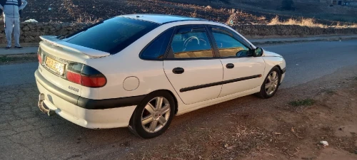 Renault Laguna 1 1995 Laguna 1