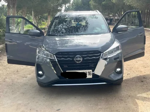 Nissan kicks 2023 