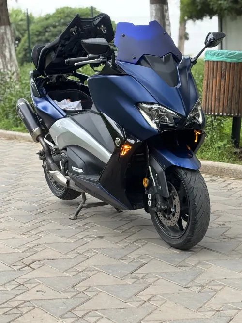 Yamaha Tmax 2017