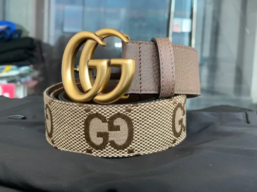 Ceinture en toile Jumbo GG Marmont large GG marron de Gucci