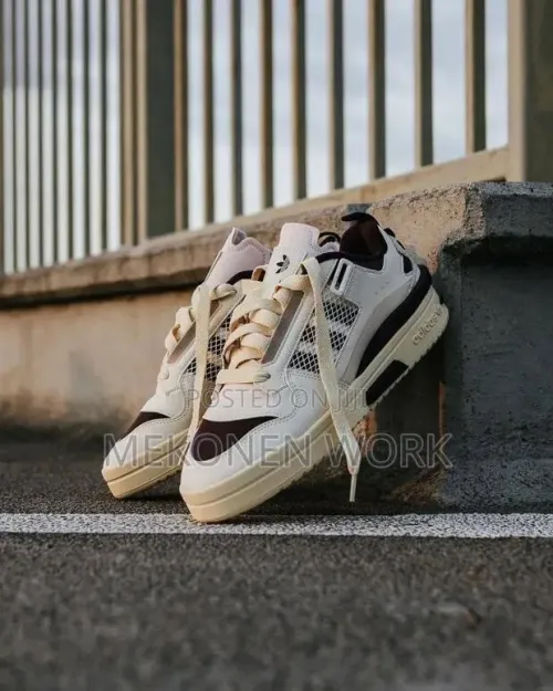 ADIDAS baskets Forum Mid LOW
