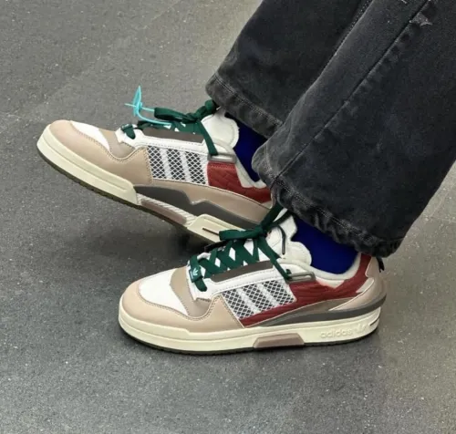 ADIDAS baskets Forum Mid LOW