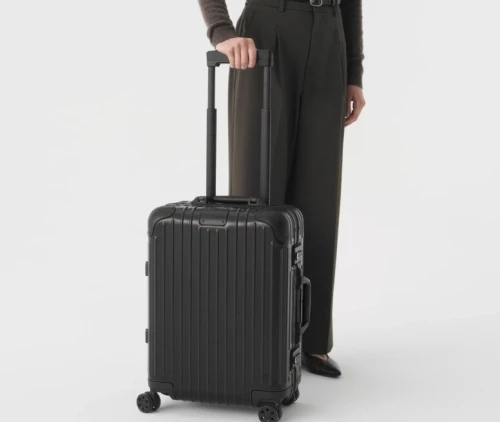 VALISE CABINE RIMOWA