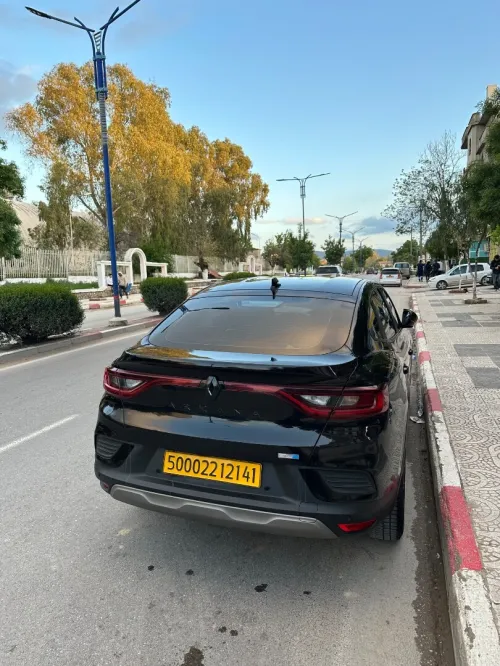 Renault Arkana 2021 E-tech Engeered
