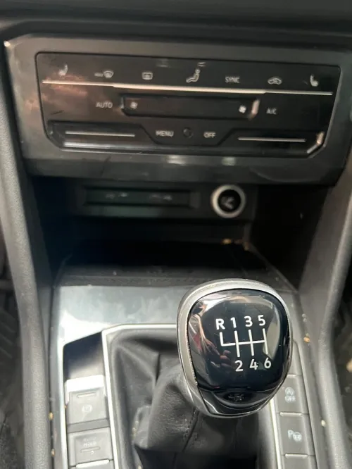 Volkswagen Tiguan 2023 Move