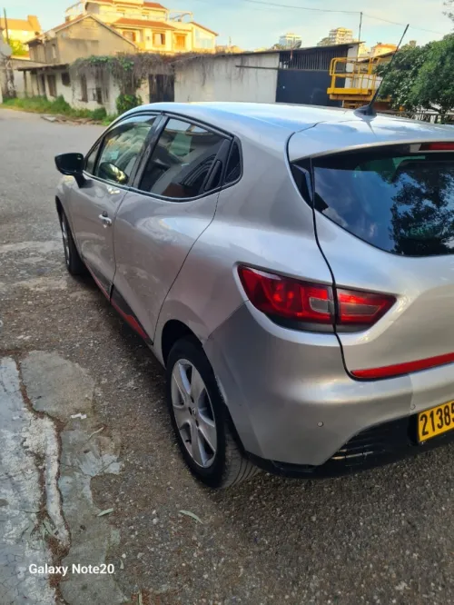 Renault Clio 4 2013 Exception