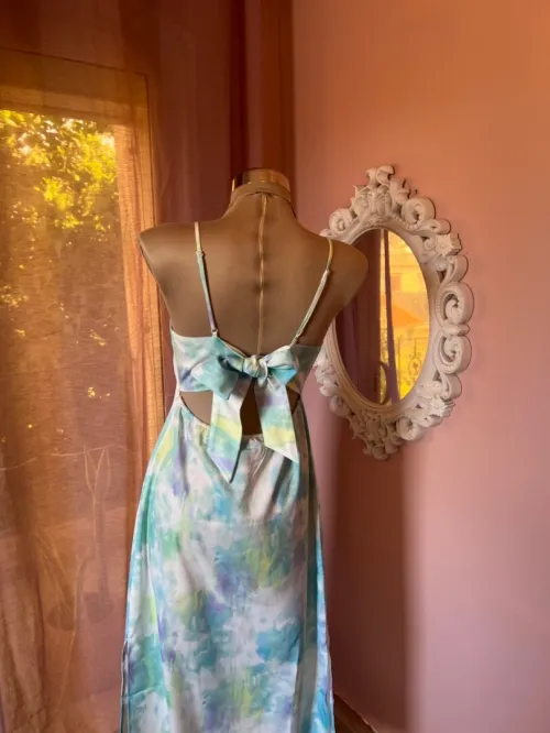 Robe satin