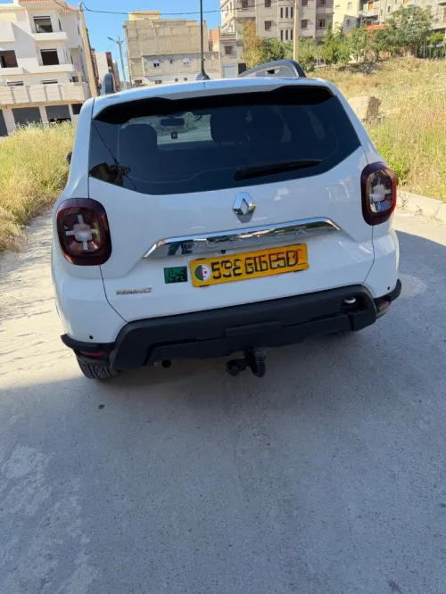Renault Duster 2025 خليجي