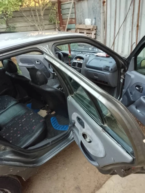 Renault Clio 2 1998 Clio 2