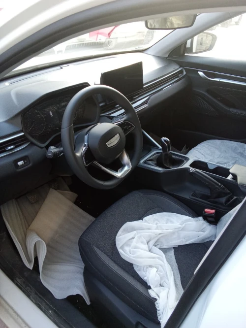 Geely Emgrand 2025 
