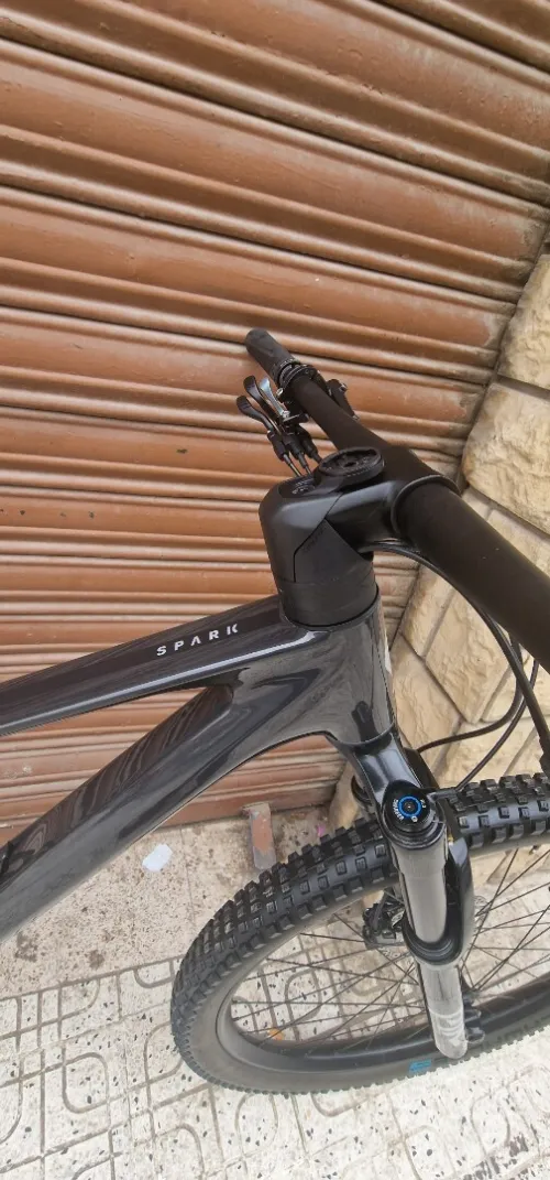 Vélo scott spark rc carbon 2025