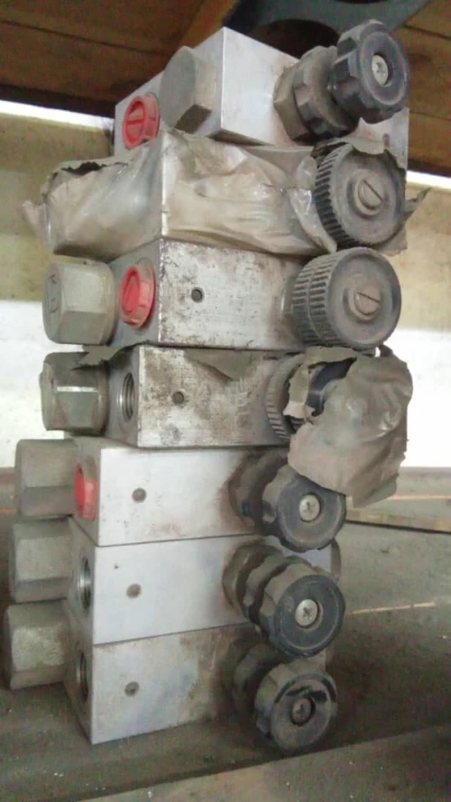 raccord / Accouplement/Bobine/Bloc distributeur/ Régulateur pression /Parachute/