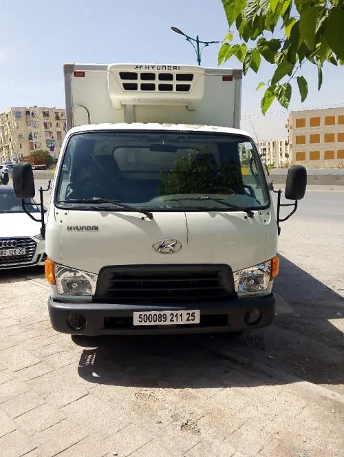 Hyundai Hd65 