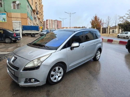 Peugeot 5008 2012 2012