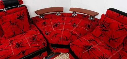 صالون فوتاي مستعمل في حالة جيدة (Salon Canapé Rouge et Noir)