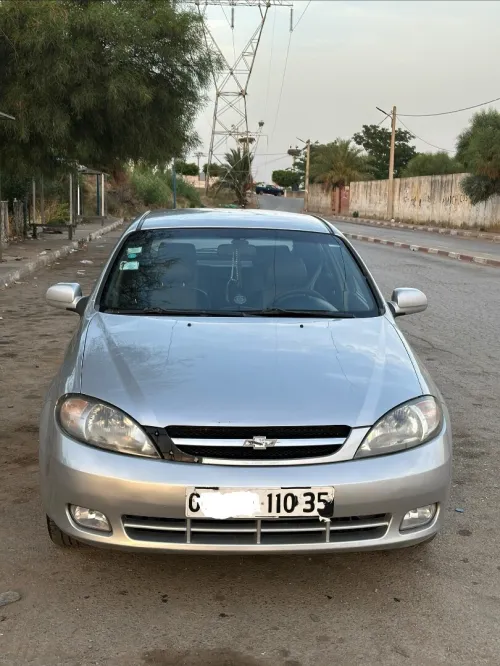 Chevrolet Optra 4 portes 2010 Optra 4 portes