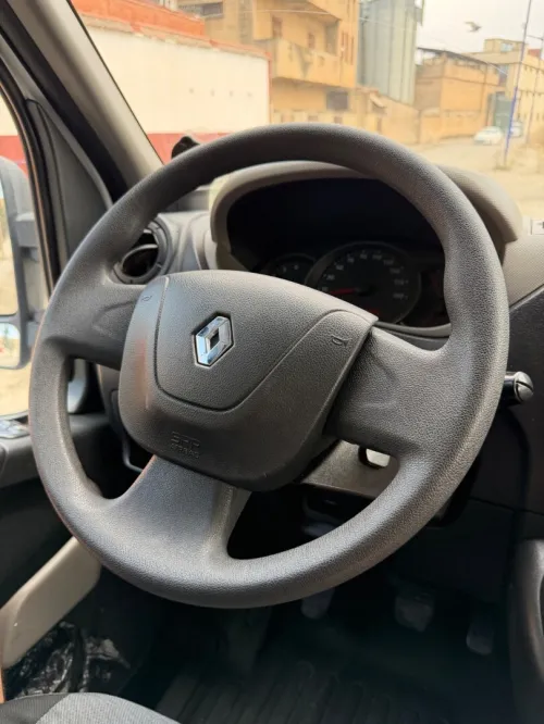 Renault Master3 2013
