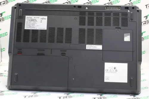 FUJITSU CELSIUS H7510 I7-10875H 16GB 512GB SSD NVIDIA QUADRO T1000 4 GB ECRAN 15" FHD