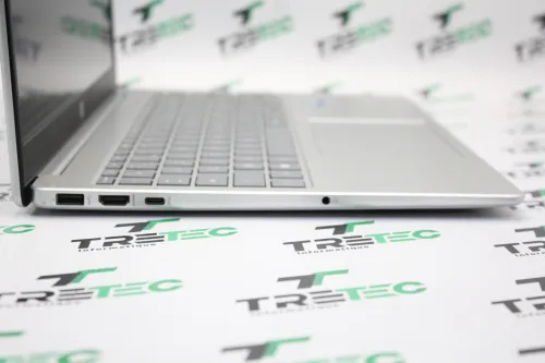 HP LAPTOP 15 I3-N305 8GB 256GB SSD 15" FHD 