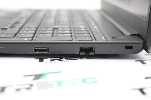 LENOVO ThinkPad E15 RYZEN 5 4500U 8 GB 256 GB SSD FHD