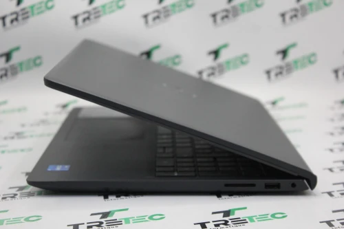 DELL INSPIRON 3530 I5-1334U 16GB 512GB SSD 15 FHD