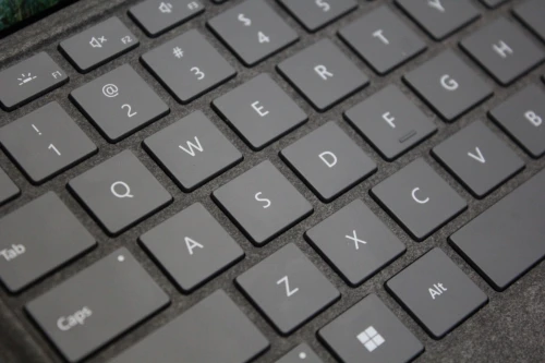 MICROSOFT SURFACE PRO 8 I5 11th 8 GB 256 3K TACTILE DETACHABLE