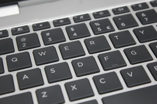 HP ELITEBOOK 1040 G10 I7-1365U 32GB 512GB 14 FHD TACTILE 360