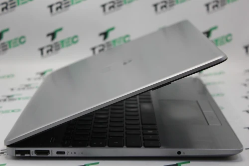 HP 250 G8 I3-1005G1 8GB 256GB SSD 15 HD