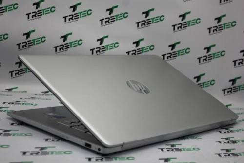 HP LAPTOP 17 I7-1165G7 16GB 512GB SSD 17 FHD