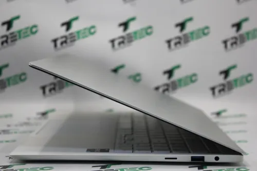 SAMSUNG GALAXY BOOK OLED I7-1260P 16GB 512GB SSD 15 FHD